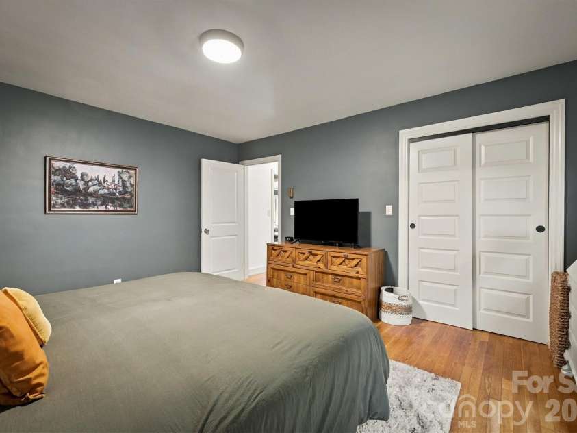 214 Morehead Street, Morganton, NC 28655.  MLS# CAR4421785, YatesRealty ID 57982. 