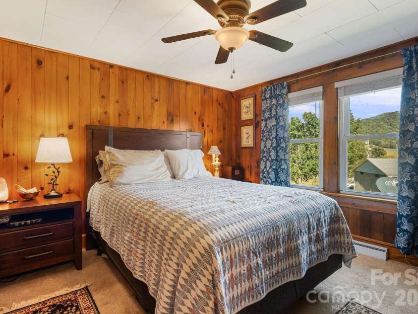 39 Brown Cove Road, Clyde, NC 28721.  MLS# CAR4433477, YatesRealty ID 57984. Main floor second bedroom
