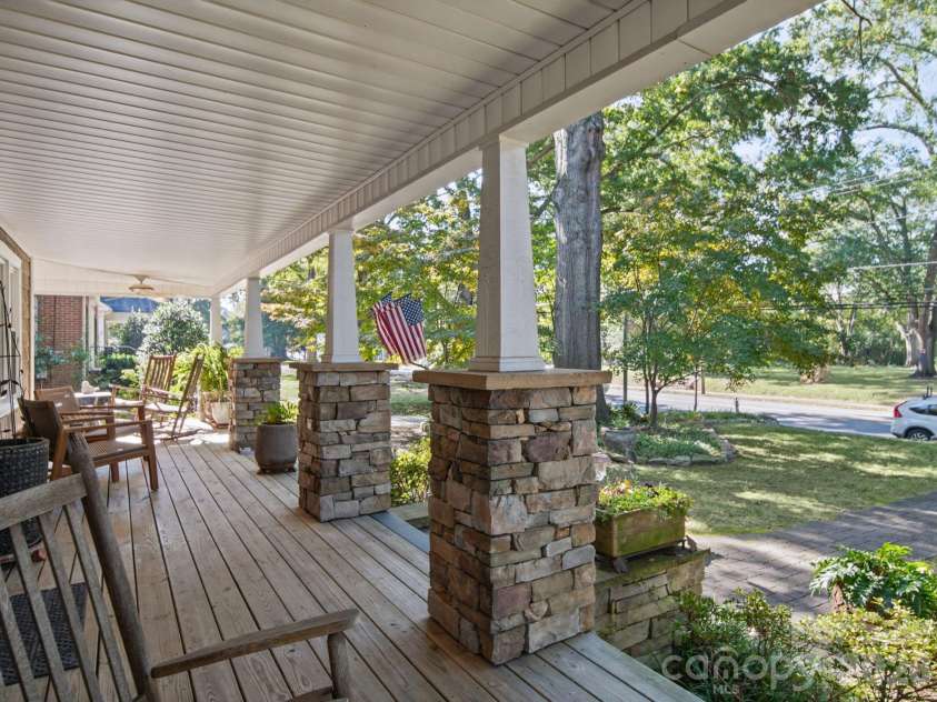 479 Union Street, Concord, NC 28025.  MLS# CAR4433876, YatesRealty ID 57987. 