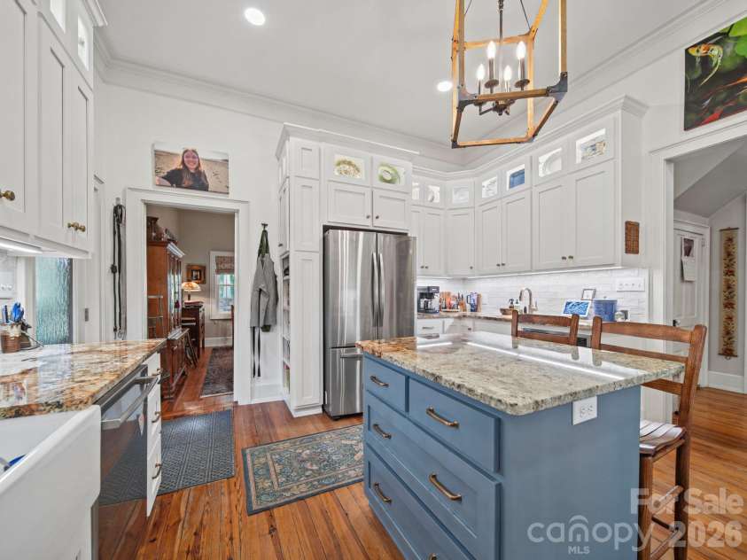 479 Union Street, Concord, NC 28025.  MLS# CAR4433876, YatesRealty ID 57987. 