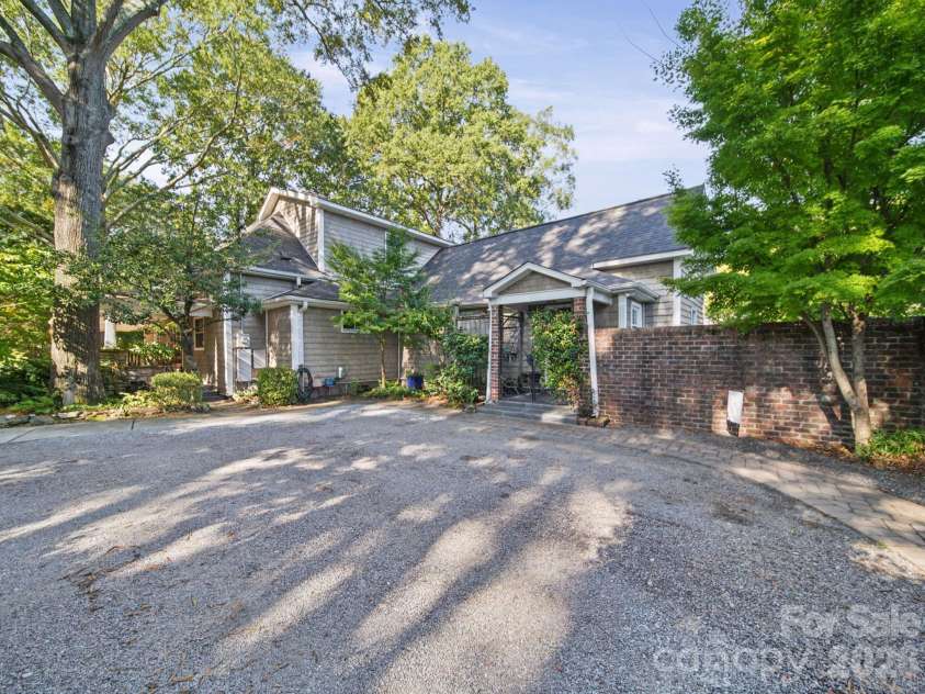 479 Union Street, Concord, NC 28025.  MLS# CAR4433876, YatesRealty ID 57987. 