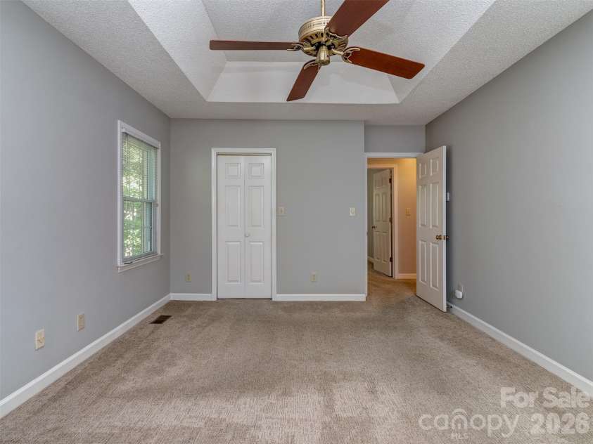 7301 Lee Rea Road, Charlotte, NC 28226.  MLS# CAR4428140, YatesRealty ID 57988. Primary Bedroom