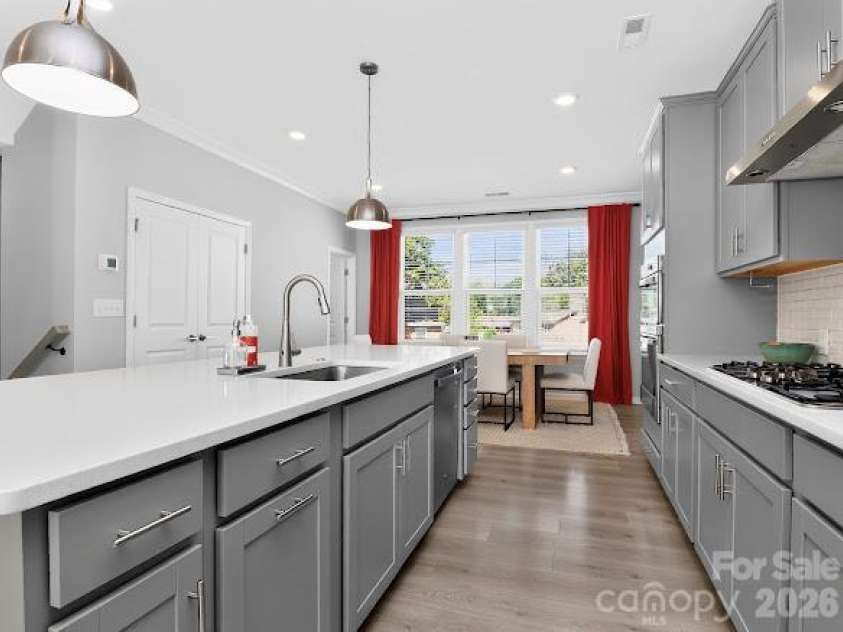 5017 Nestling Spring Street, Charlotte, NC 28205.  MLS# CAR4436396, YatesRealty ID 57989. 