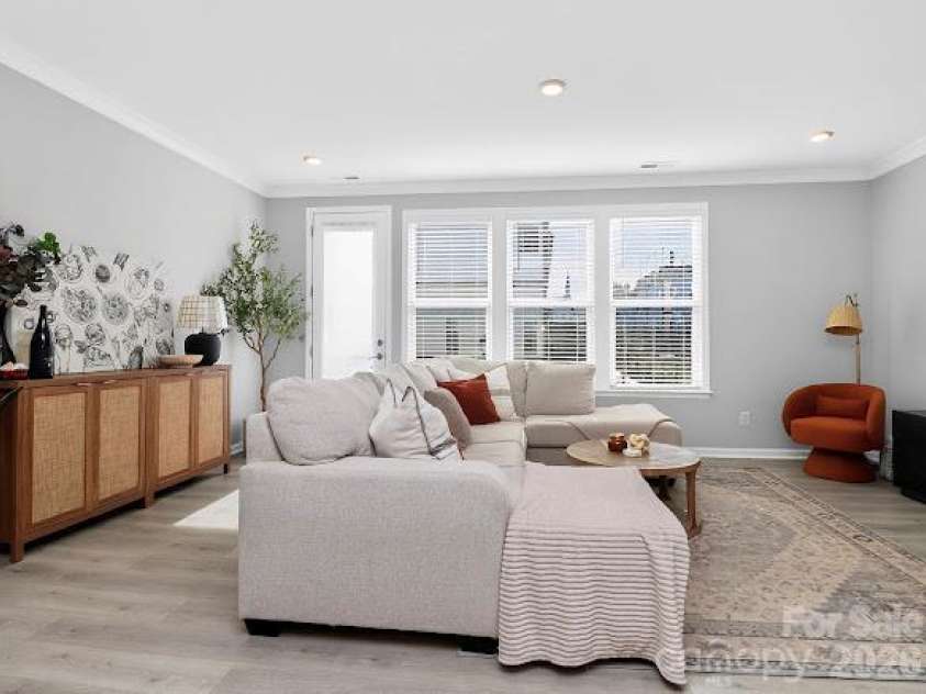 5017 Nestling Spring Street, Charlotte, NC 28205.  MLS# CAR4436396, YatesRealty ID 57989. 