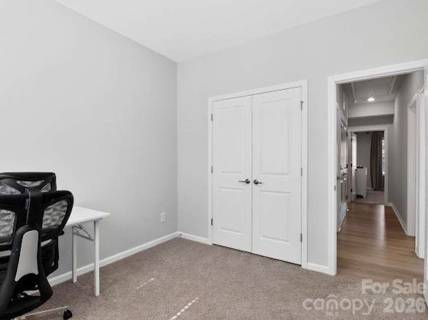 5017 Nestling Spring Street, Charlotte, NC 28205.  MLS# CAR4436396, YatesRealty ID 57989. 