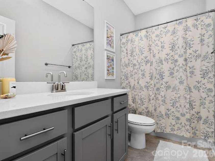 5017 Nestling Spring Street, Charlotte, NC 28205.  MLS# CAR4436396, YatesRealty ID 57989. 