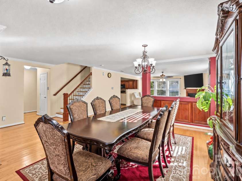 12607 Frank Wiley Lane, Charlotte, NC 28278.  MLS# CAR4433234, YatesRealty ID 57993. 