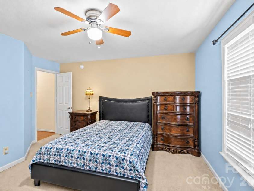 12607 Frank Wiley Lane, Charlotte, NC 28278.  MLS# CAR4433234, YatesRealty ID 57993. 
