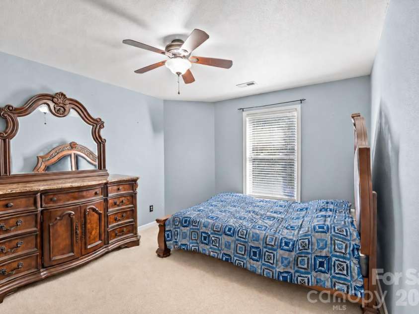 12607 Frank Wiley Lane, Charlotte, NC 28278.  MLS# CAR4433234, YatesRealty ID 57993. 