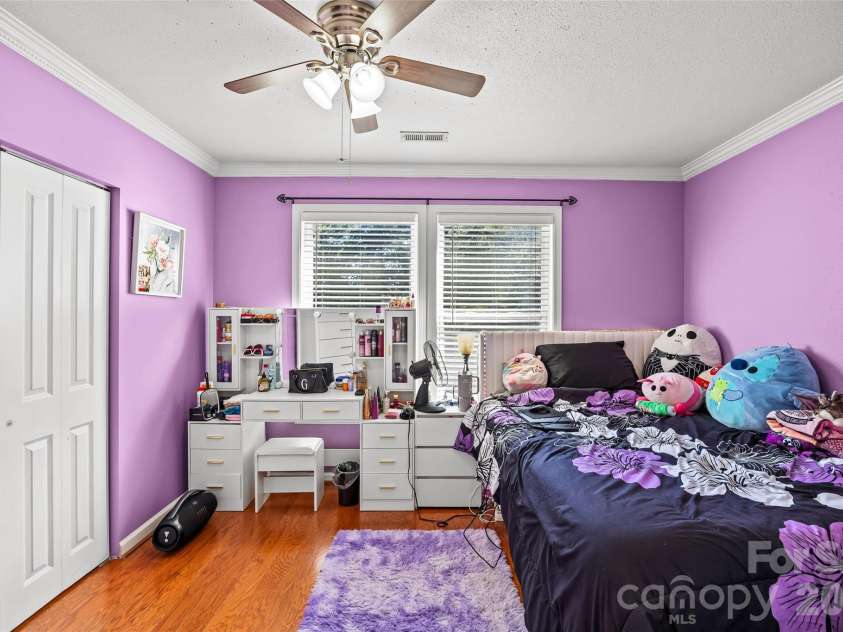 12607 Frank Wiley Lane, Charlotte, NC 28278.  MLS# CAR4433234, YatesRealty ID 57993. 