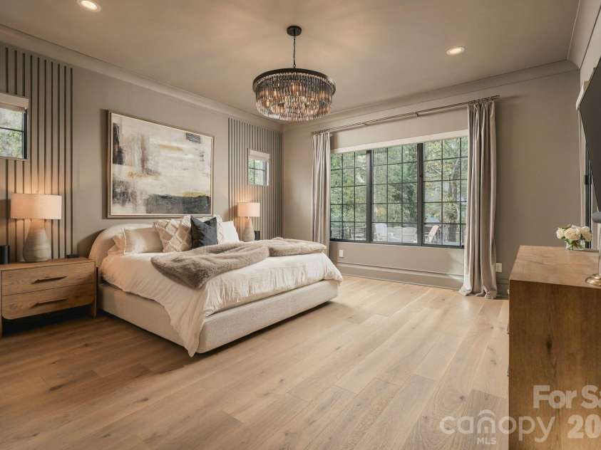 900 Jefferson Drive, Charlotte, NC 28270.  MLS# CAR4436637, YatesRealty ID 57994. 