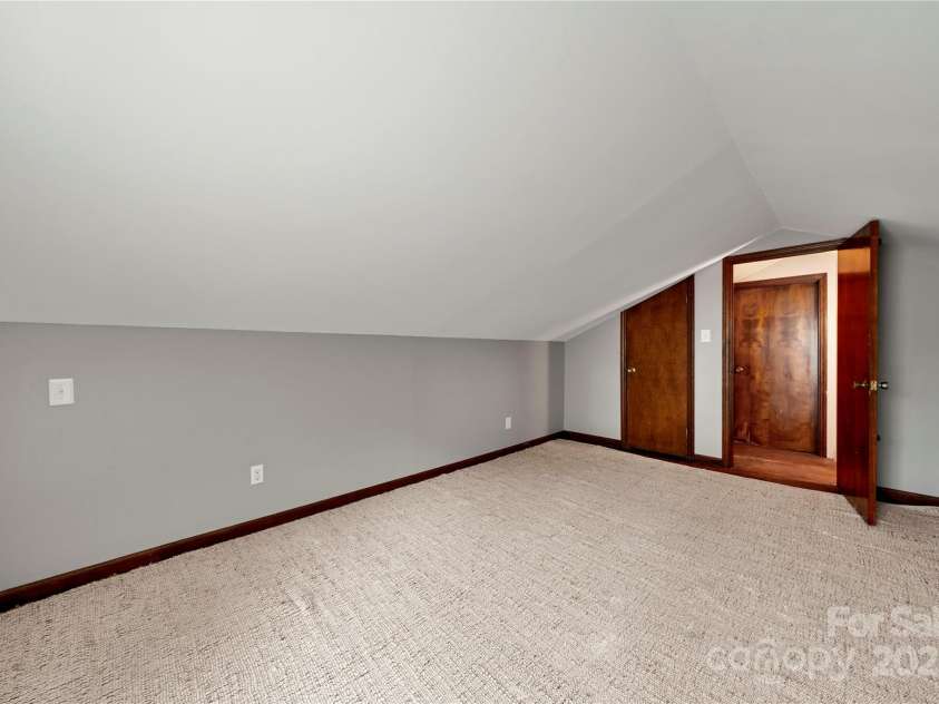 725 Graham Street, Shelby, NC 28150.  MLS# CAR4263455, YatesRealty ID 58. Upstairs Room