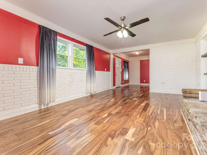 41 Fleetwood Drive, Concord, NC 28027.  MLS# CAR4318616, YatesRealty ID 580. 