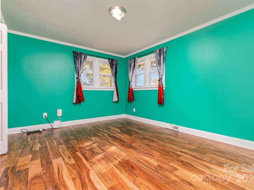 41 Fleetwood Drive, Concord, NC 28027.  MLS# CAR4318616, YatesRealty ID 580. Primary BR