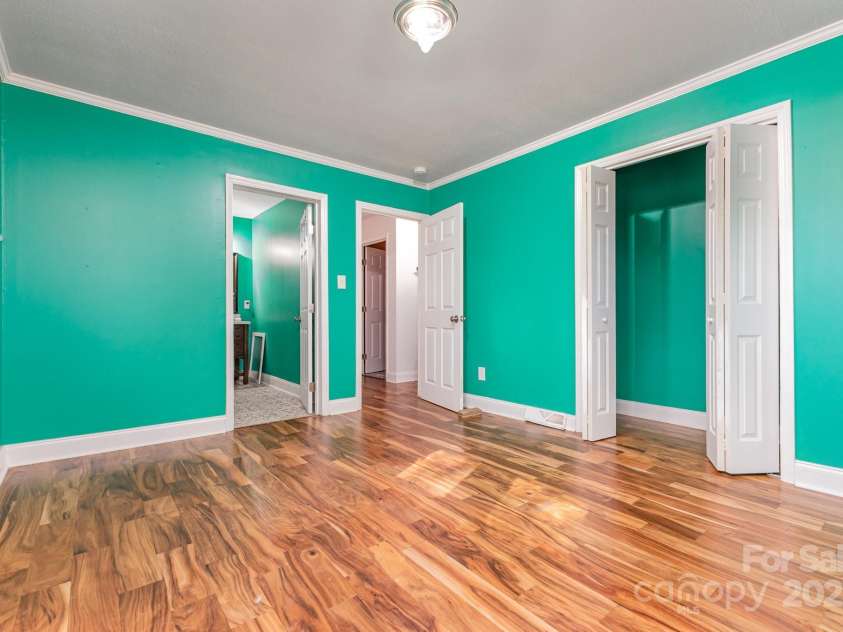 41 Fleetwood Drive, Concord, NC 28027.  MLS# CAR4318616, YatesRealty ID 580. Primary BR