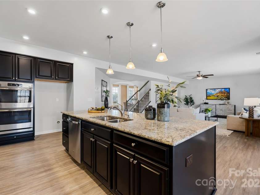 7405 Bosson Street, Concord, NC 28025.  MLS# CAR4218794, YatesRealty ID 5800. Kitchen