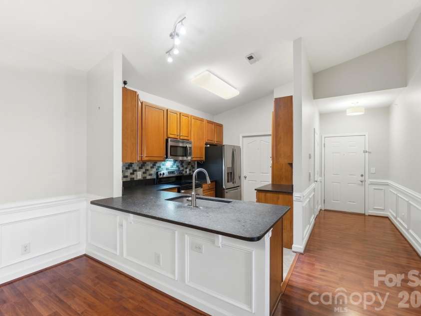 16752 Amberside Road, Cornelius, NC 28031.  MLS# CAR4435961, YatesRealty ID 58002. 