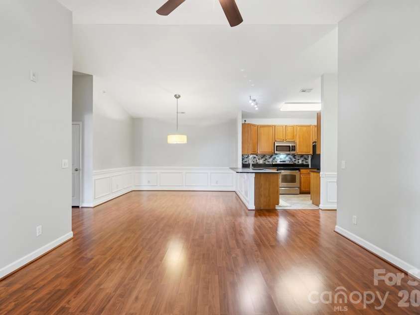 16752 Amberside Road, Cornelius, NC 28031.  MLS# CAR4435961, YatesRealty ID 58002. 