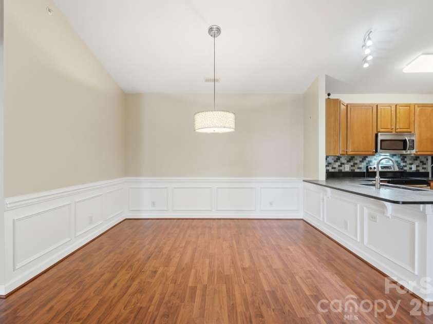 16752 Amberside Road, Cornelius, NC 28031.  MLS# CAR4435961, YatesRealty ID 58002. Dining Area