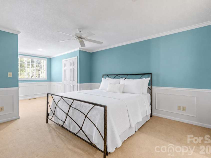 168 Columns Circle, Shelby, NC 28150.  MLS# CAR4436797, YatesRealty ID 58005. 