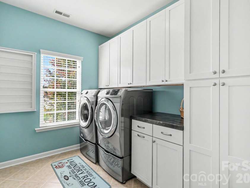 2639 New Haven Street, Concord, NC 28027.  MLS# CAR4436402, YatesRealty ID 58006. 