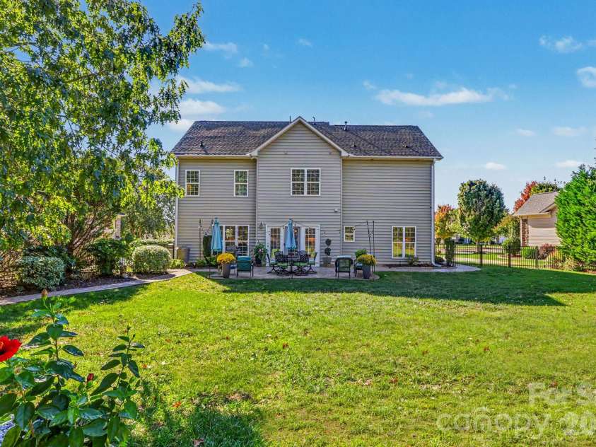 2639 New Haven Street, Concord, NC 28027.  MLS# CAR4436402, YatesRealty ID 58006. 