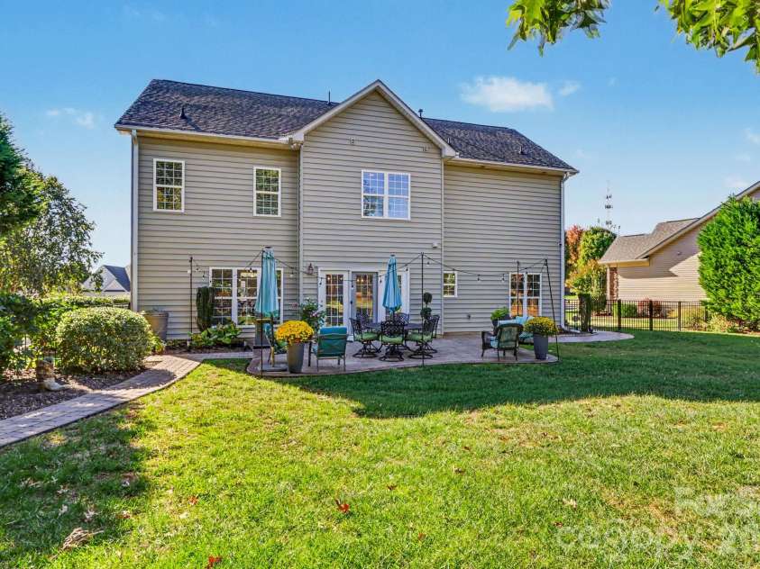 2639 New Haven Street, Concord, NC 28027.  MLS# CAR4436402, YatesRealty ID 58006. 