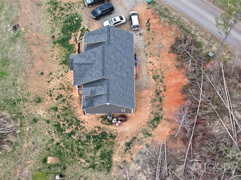 19 Higgins Road, Weaverville, NC 28787.  MLS# CAR4245935, YatesRealty ID 5801. 