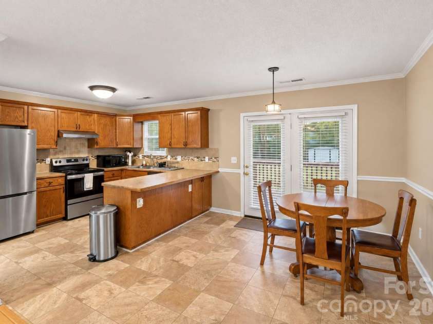 2204 Wheaton Way, Monroe, NC 28112.  MLS# CAR4435013, YatesRealty ID 58010. 