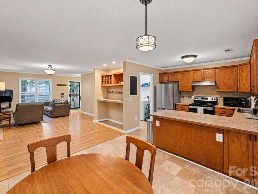 2204 Wheaton Way, Monroe, NC 28112.  MLS# CAR4435013, YatesRealty ID 58010. 