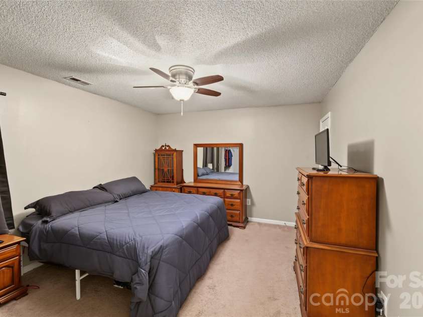 2204 Wheaton Way, Monroe, NC 28112.  MLS# CAR4435013, YatesRealty ID 58010. 