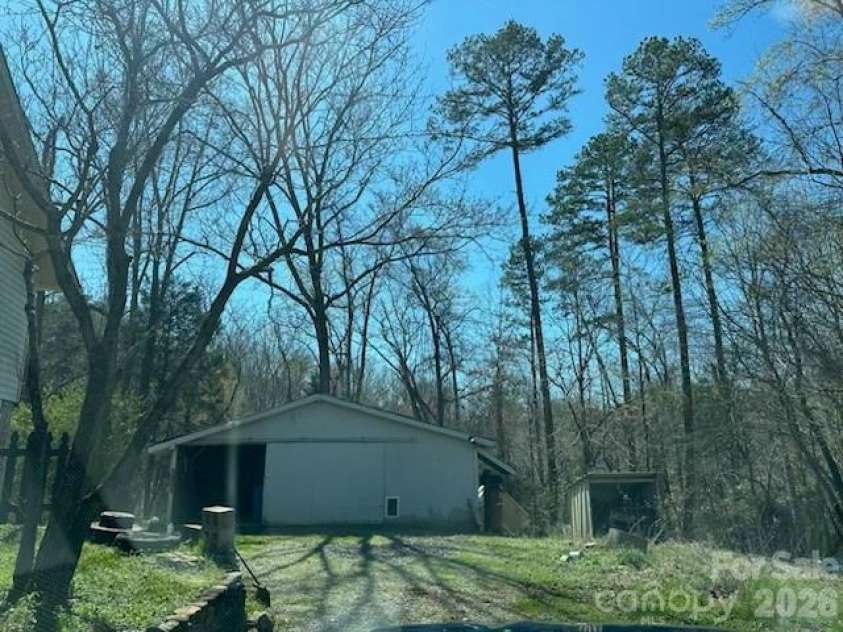 1523 Buck Ford Road, Shelby, NC 28152.  MLS# CAR4357062, YatesRealty ID 5802. BUILDING