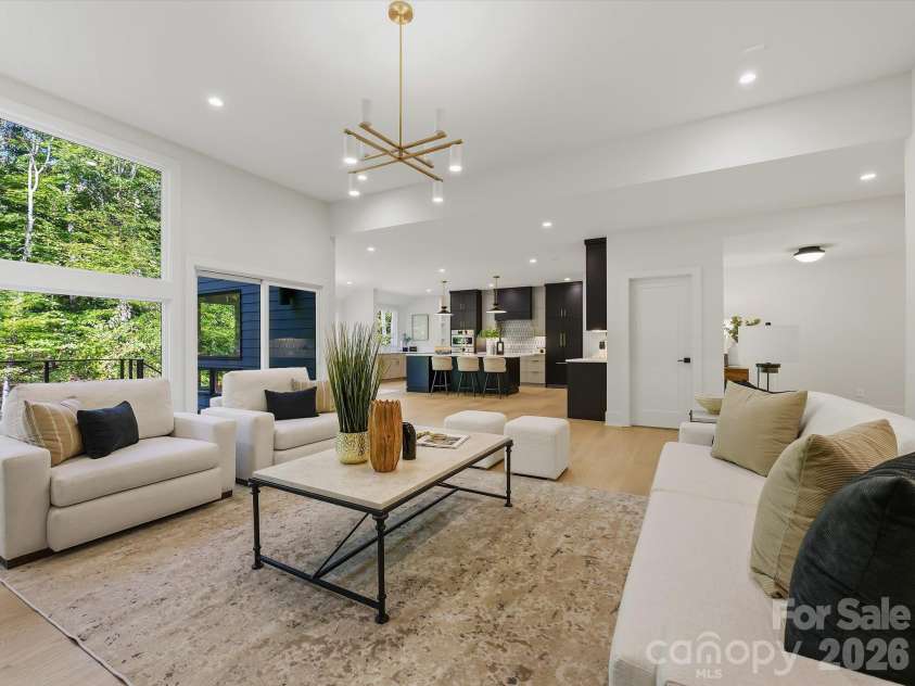 5401 Lancelot Drive, Charlotte, NC 28270.  MLS# CAR4432070, YatesRealty ID 58021. 