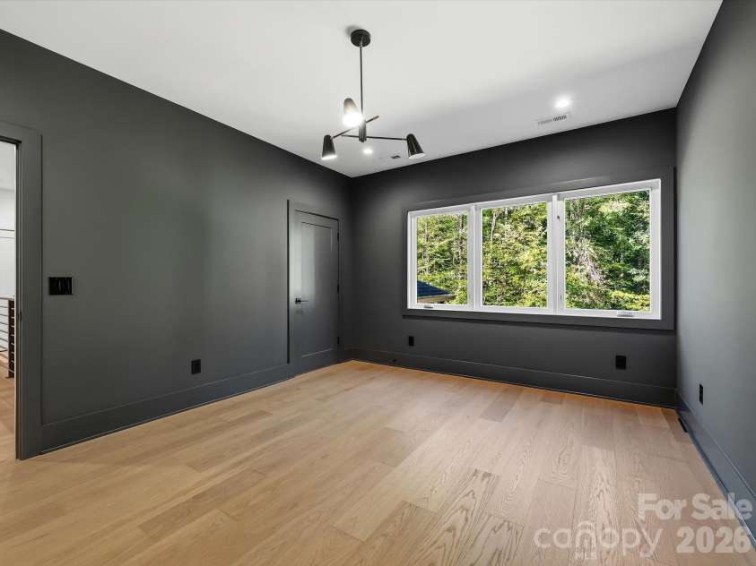 5401 Lancelot Drive, Charlotte, NC 28270.  MLS# CAR4432070, YatesRealty ID 58021. Upper level bedroom or office