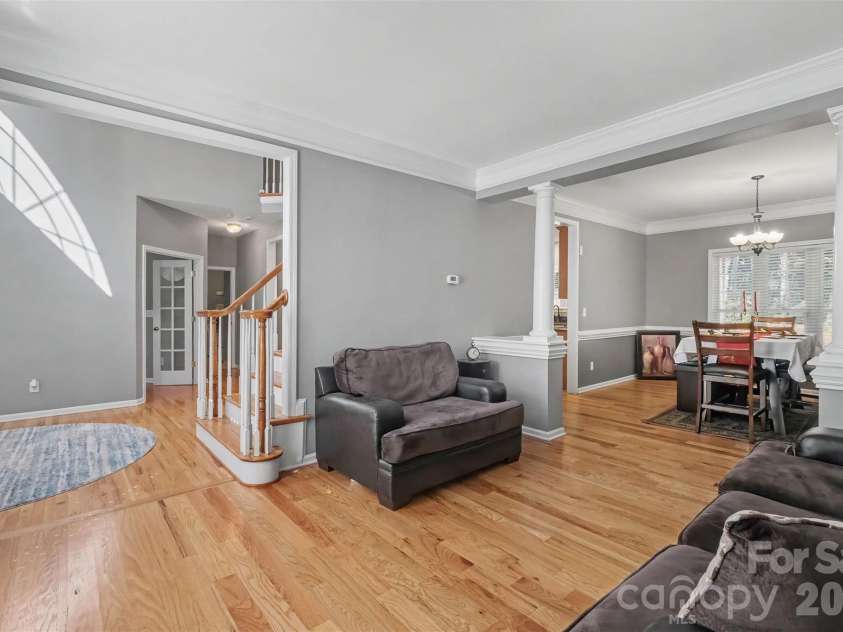 11538 Shimmering Lake Drive, Charlotte, NC 28214.  MLS# CAR4432804, YatesRealty ID 58022. 