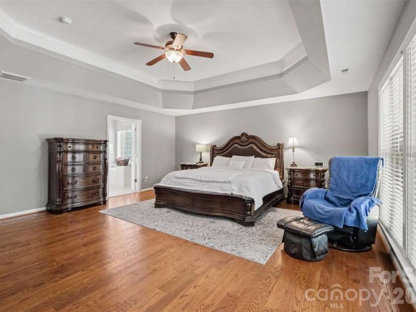 11538 Shimmering Lake Drive, Charlotte, NC 28214.  MLS# CAR4432804, YatesRealty ID 58022. 