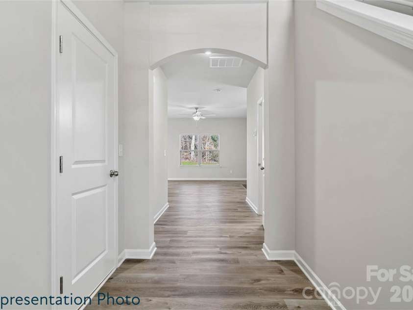 1314 Cheshire Avenue, Charlotte, NC 28208.  MLS# CAR4437045, YatesRealty ID 58036. 