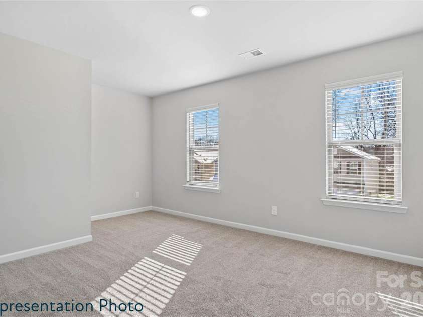 1314 Cheshire Avenue, Charlotte, NC 28208.  MLS# CAR4437045, YatesRealty ID 58036. 