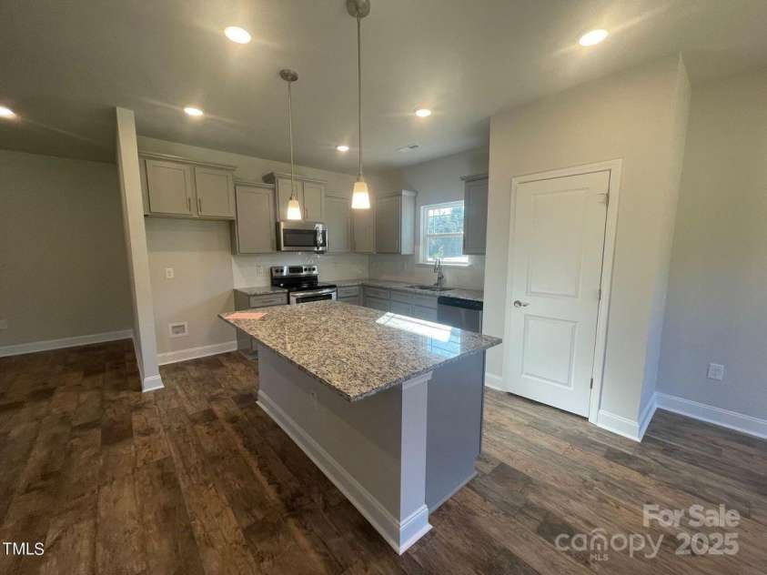 228 Mountain Island Drive, Statesville, NC 28677.  MLS# CAR4246575, YatesRealty ID 5804. 