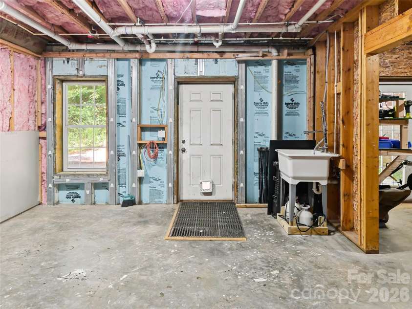 1757 Hickory Springs Lane, Lincolnton, NC 28092.  MLS# CAR4437002, YatesRealty ID 58044. 