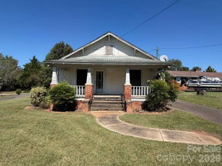 706 Carbon City Road, Morganton, NC 28655.  MLS# CAR4425473, YatesRealty ID 58048. 