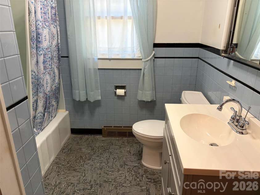 708 Carbon City Road, Morganton, NC 28655.  MLS# CAR4425451, YatesRealty ID 58049. 