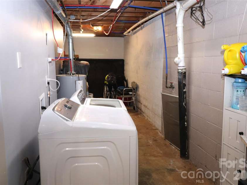 2510 Middleton Drive, Gastonia, NC 28054.  MLS# CAR4360679, YatesRealty ID 5805. Laundry and Storage in Basement