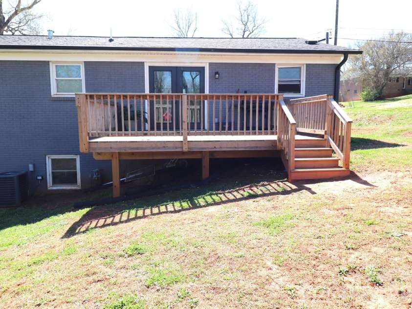 2510 Middleton Drive, Gastonia, NC 28054.  MLS# CAR4360679, YatesRealty ID 5805. Rear with Deck