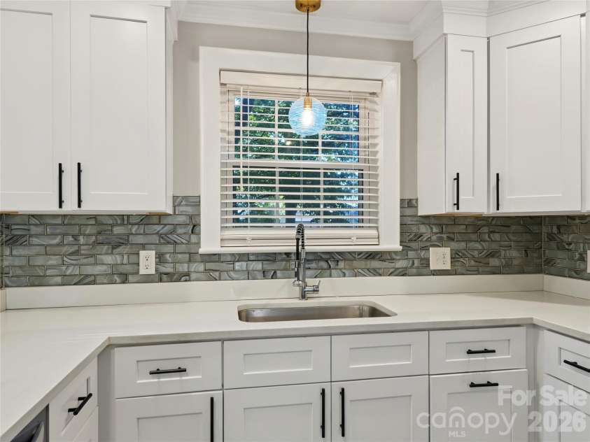 300 Raleigh Street, Concord, NC 28027.  MLS# CAR4433906, YatesRealty ID 58050. 