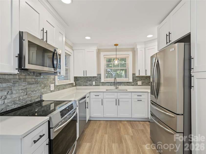 300 Raleigh Street, Concord, NC 28027.  MLS# CAR4433906, YatesRealty ID 58050. 