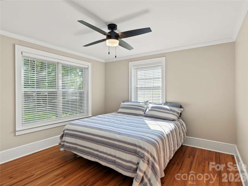 300 Raleigh Street, Concord, NC 28027.  MLS# CAR4433906, YatesRealty ID 58050. 