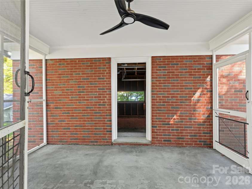 300 Raleigh Street, Concord, NC 28027.  MLS# CAR4433906, YatesRealty ID 58050. 
