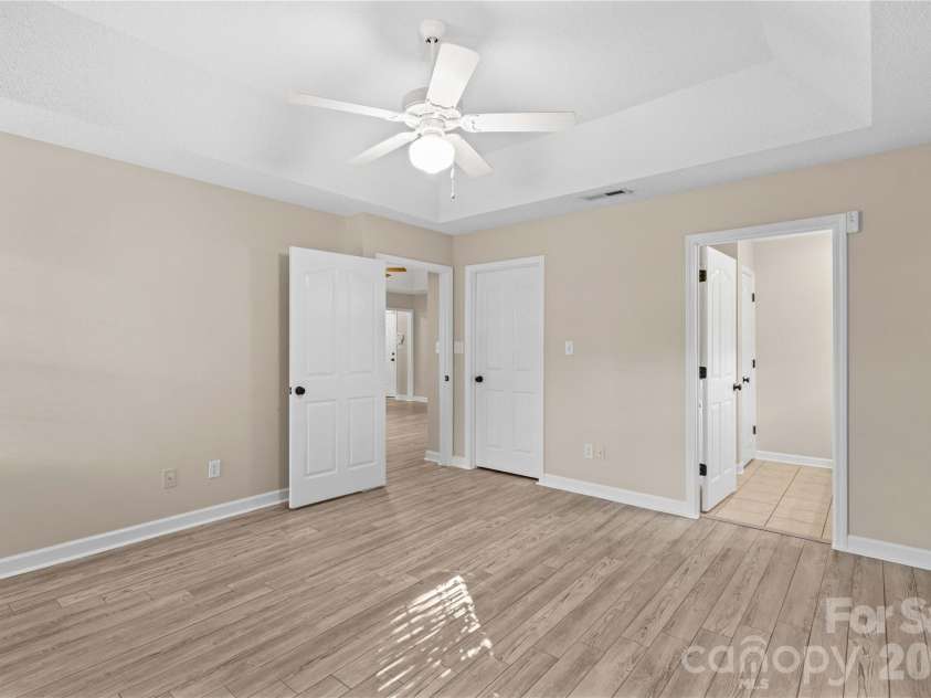 117 Abbotswood Place, Mooresville, NC 28117.  MLS# CAR4435686, YatesRealty ID 58051. 