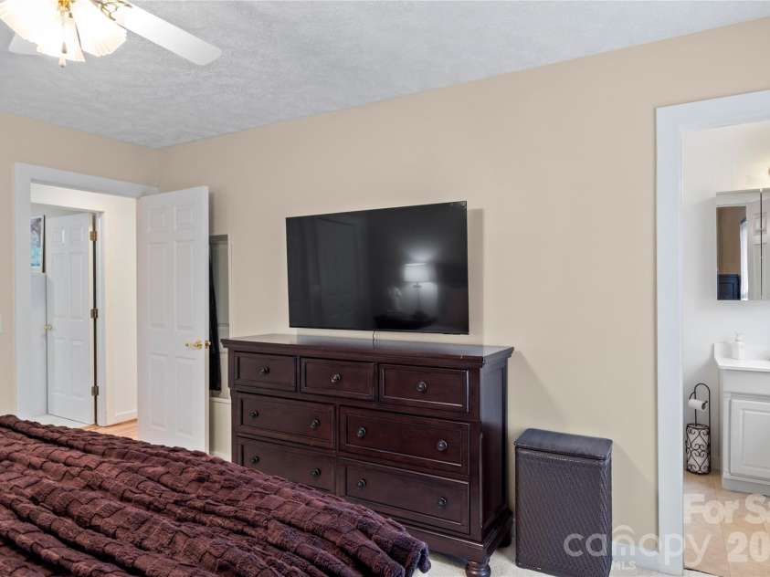 197 Fairview Drive, Traphill, NC 28685.  MLS# CAR4359050, YatesRealty ID 5806. 